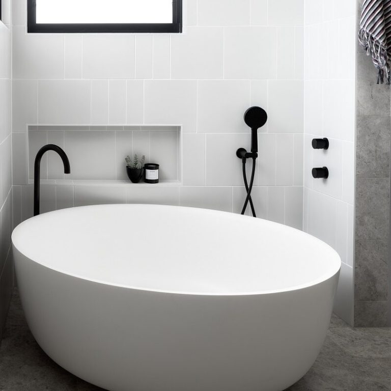 Bathtub Buying Guide: Find Your Perfect Soak Now