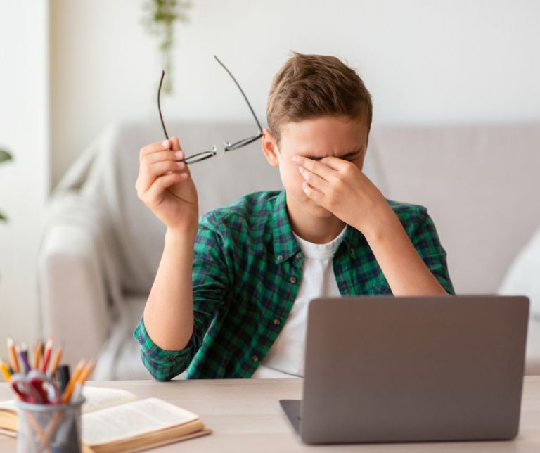 Behavioural Optometrist: Key Signs to Look Out For